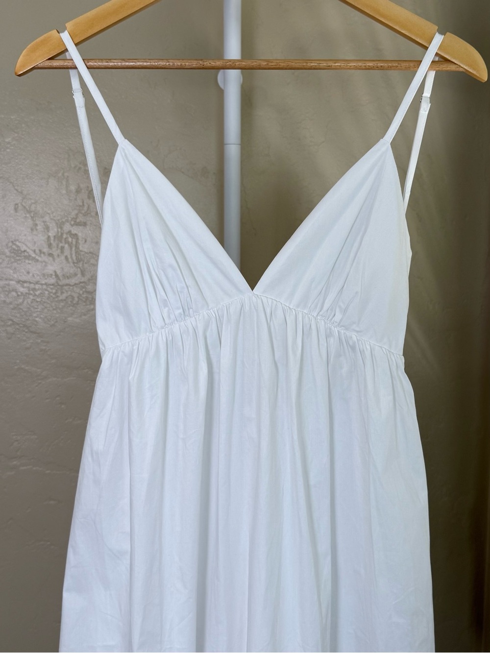 Sold - Picture 5 of 12